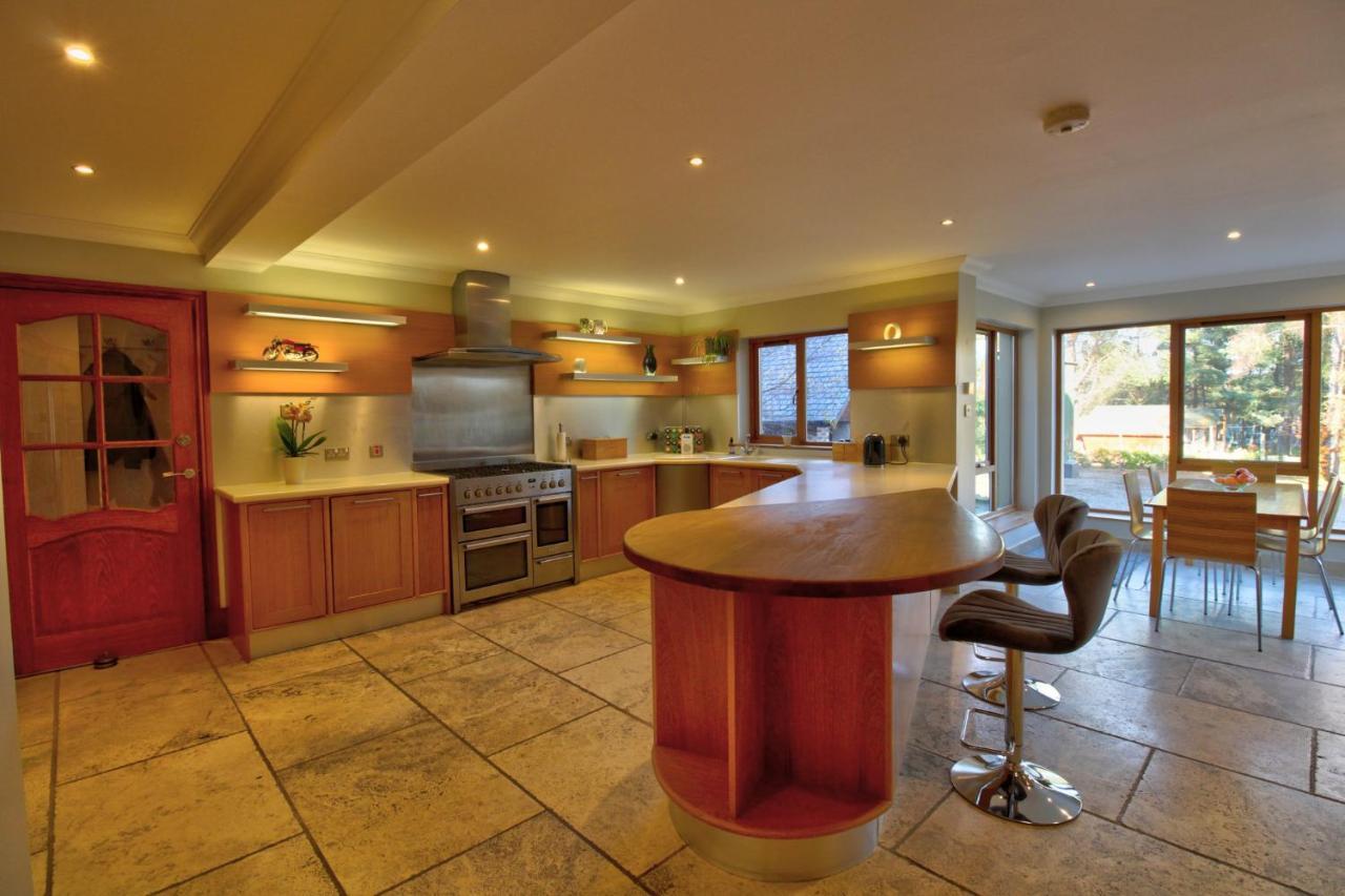 Birchwood House Self-Catering Accommodation Інвернесс Екстер'єр фото